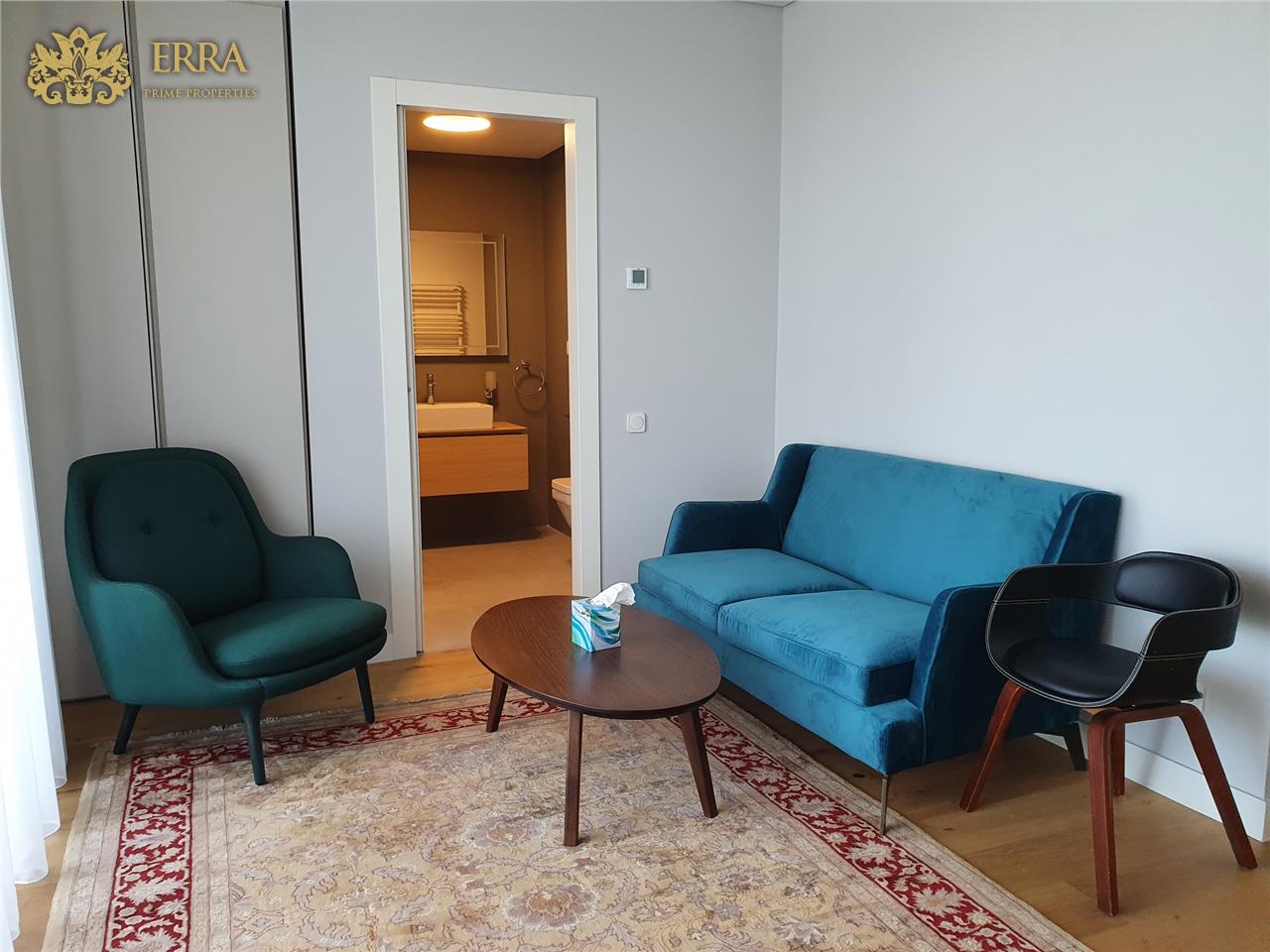 Spectacular view, spacious, bright 5 rooms apartment. 2 parking places. Floreasca